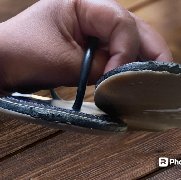 Tory burch sandals - Picture 3 of 6